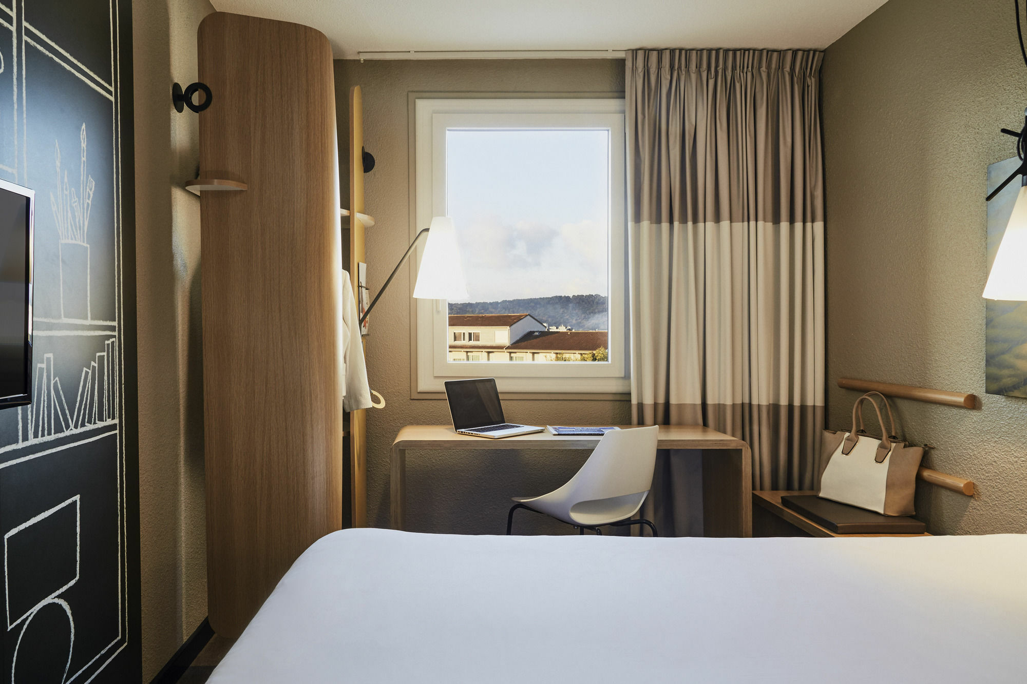 Ibis Toulon La Seyne Sur Mer מראה חיצוני תמונה